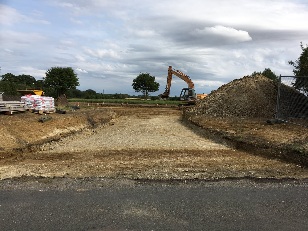 Clear site & foundations for 3 new houses, Kirtling